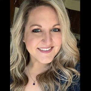 Meet your Posher, Kelsey